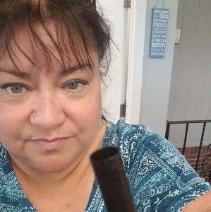 Meet your Posher, Priscilla